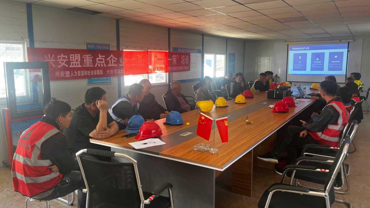 b8fc2de76a451237e1aef93dd094791e