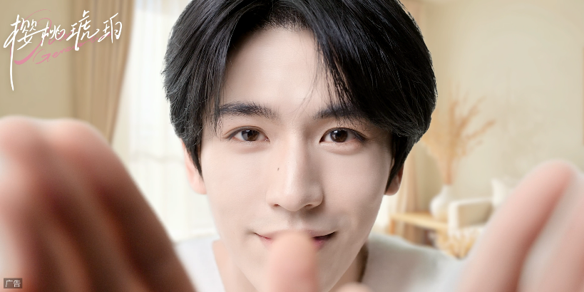 人在刷牙
AI 生成的内容可能不正确。