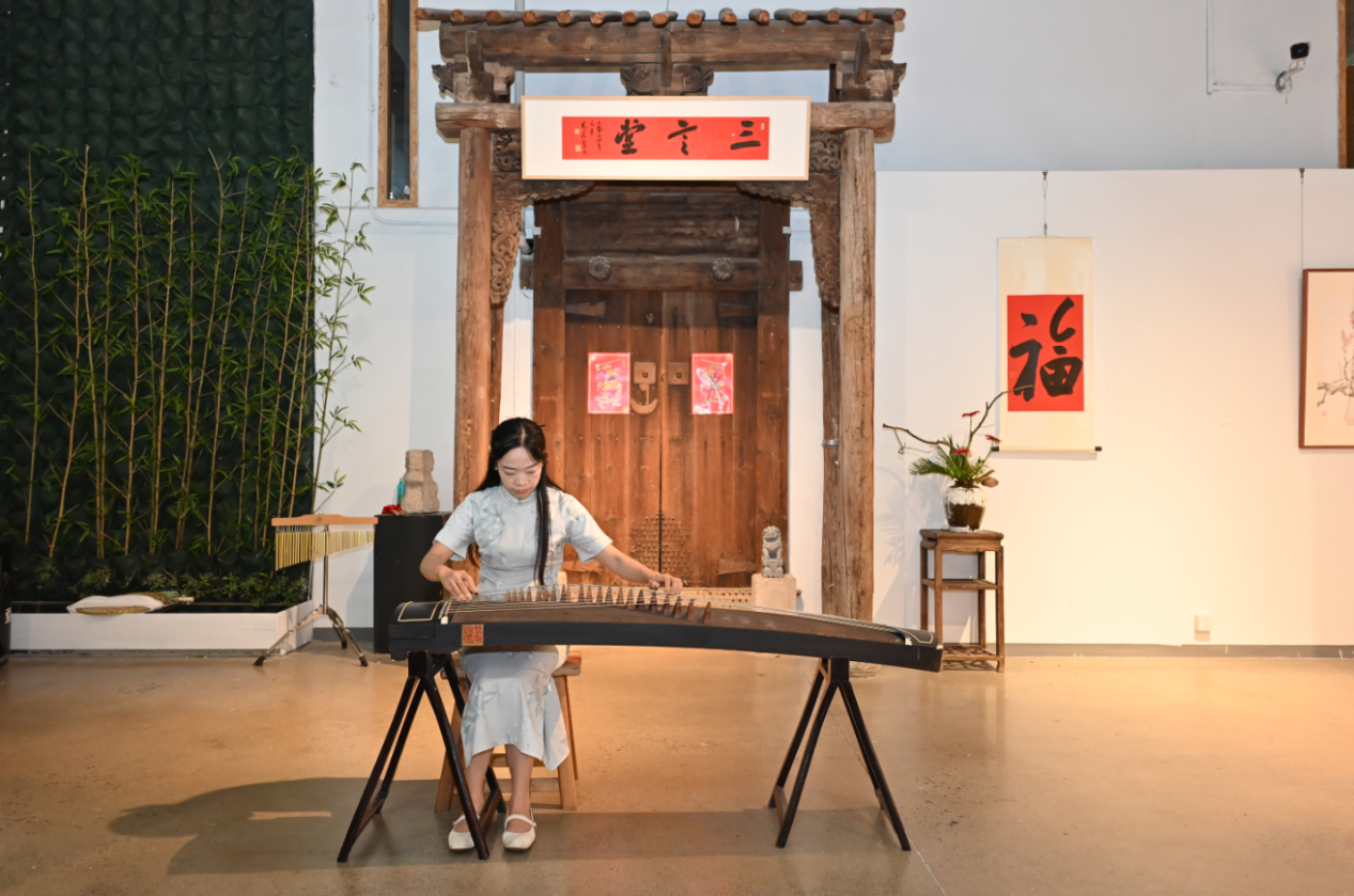 如图片无法显示,请刷新页面