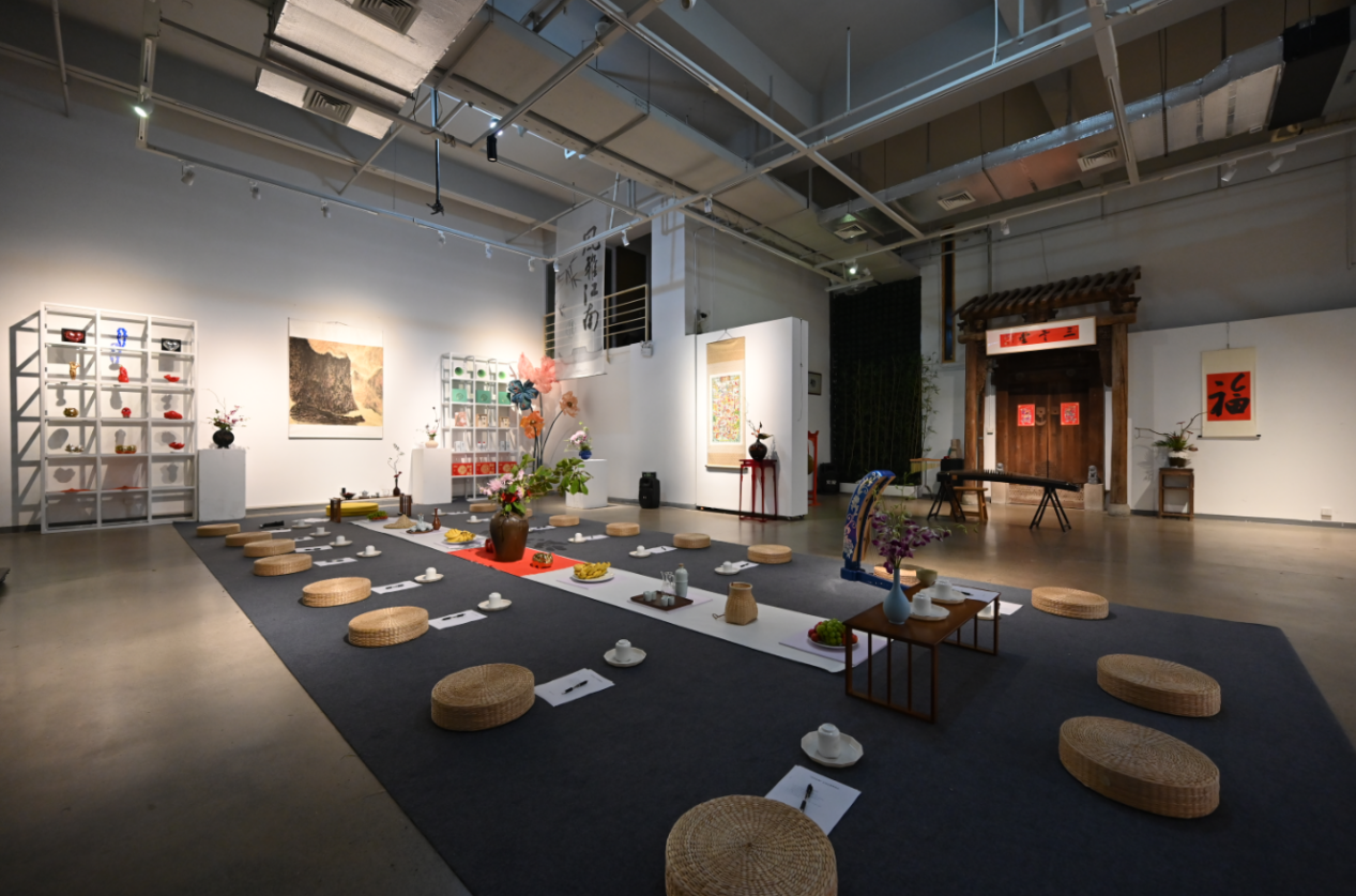 如图片无法显示,请刷新页面