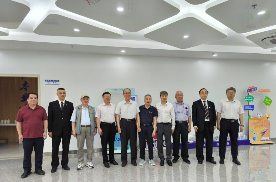 如图片无法显示,请刷新页面