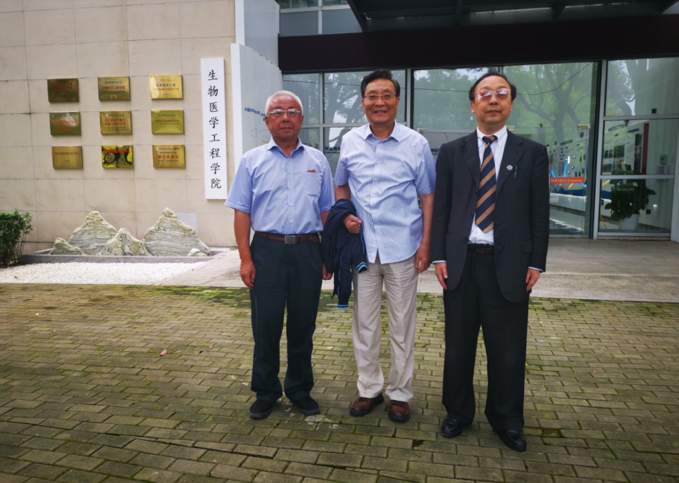 如图片无法显示,请刷新页面