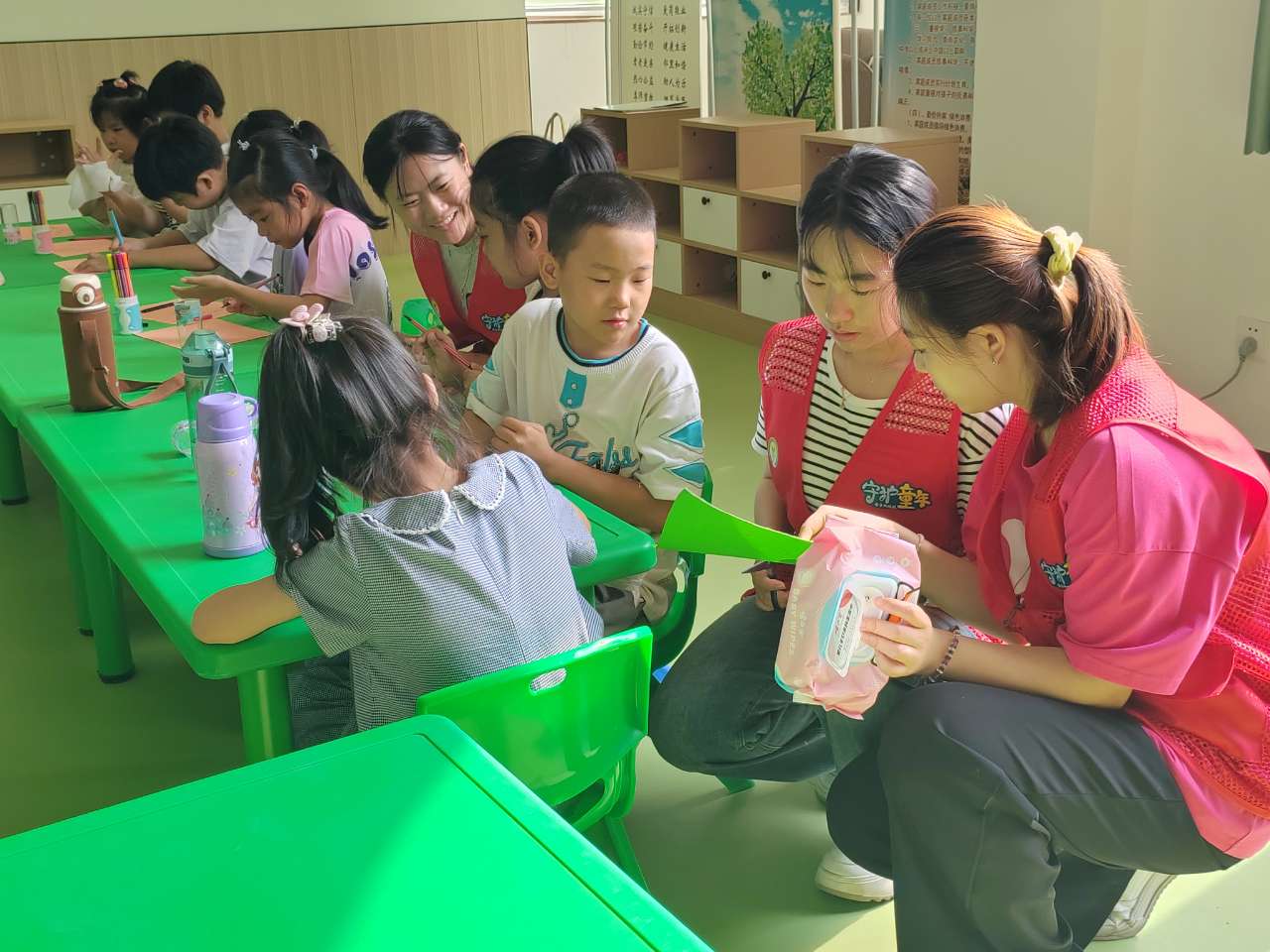 河北师范大学暑期公益托管让小学生假期有“趣”处！