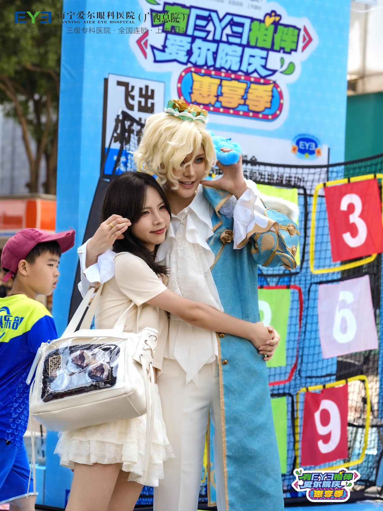DSC04409-opq3582396804